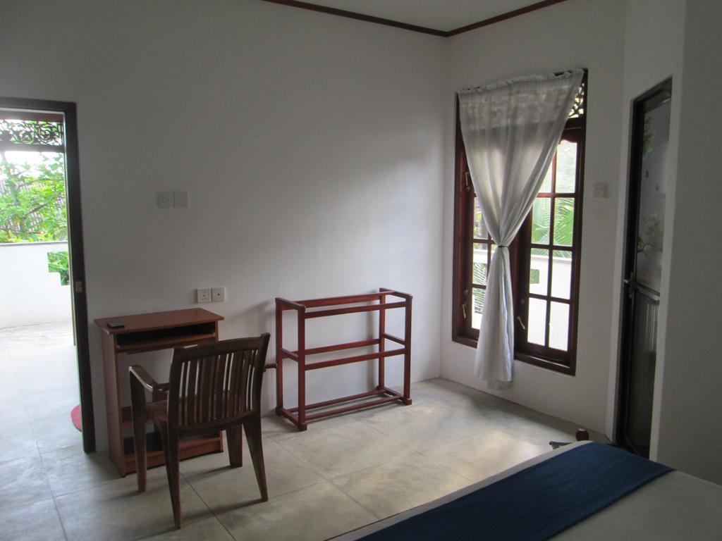 Bay Reach Home Stay Weligama Exterior foto